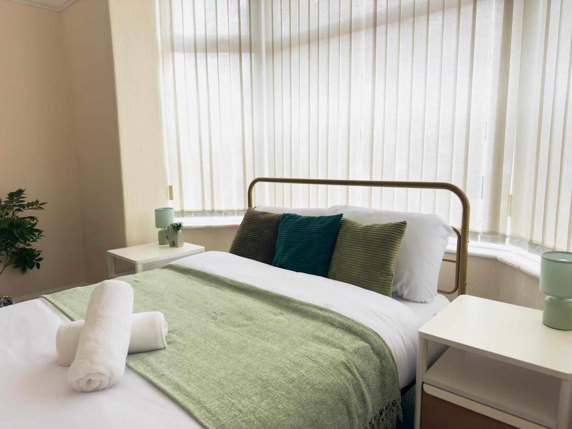 Double Bedroom Near City Center Manchester Exterior foto